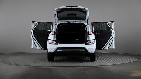 HYUNDAI KONA 100kW Premium 39kWh Auto