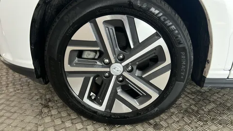 HYUNDAI KONA 100kW Premium 39kWh Auto