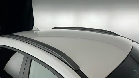 HYUNDAI KONA 100kW Premium 39kWh Auto