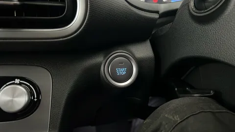 HYUNDAI KONA 100kW Premium 39kWh Auto