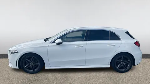 MERCEDES-BENZ A CLASS A180d AMG Line Auto