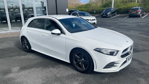 MERCEDES-BENZ A CLASS A180d AMG Line Auto