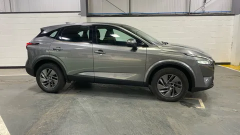 Nissan Qashqai 1.3 DiG-T MH Acenta Premium 5dr