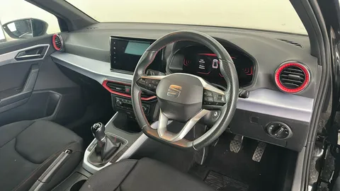 SEAT Arona 1.0 TSI 110 FR