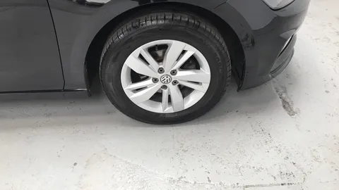 Volkswagen Polo 1.0 EVO 80 SE