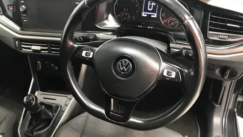 Volkswagen Polo 1.0 EVO 80 SE