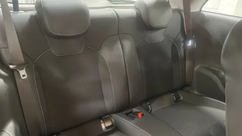 Vauxhall Adam 1.2i Griffin