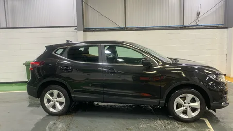 Nissan Qashqai 1.3 DiG-T Acenta Premium