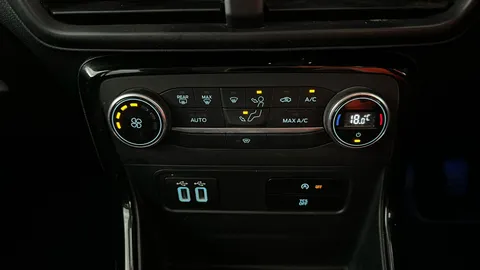 FORD ECOSPORT 1.0 EcoBoost 125 Titanium