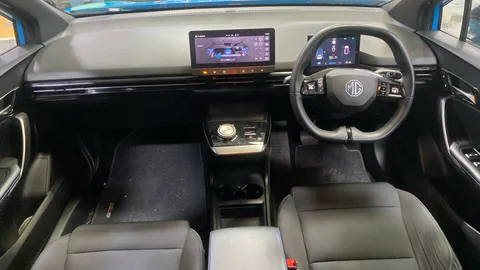 Mg Motor Uk               Mg4 125kW SE EV 51kWh Auto
