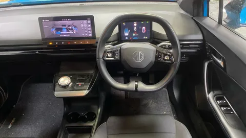Mg Motor Uk               Mg4 125kW SE EV 51kWh Auto