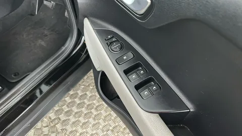 KIA STONIC 1.0T GDi 3 Auto