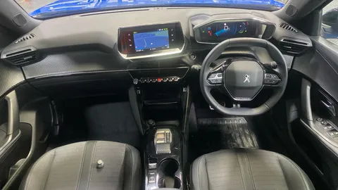 Peugeot 2008 100kW Allure Premium+ 50kWh Auto