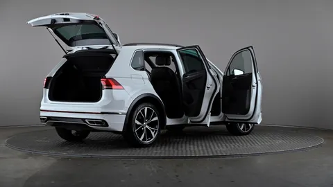 VOLKSWAGEN TIGUAN 2.0 TDI 200 4Motion R-Line DSG