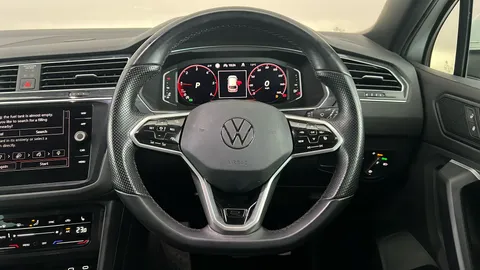 VOLKSWAGEN TIGUAN 2.0 TDI 200 4Motion R-Line DSG