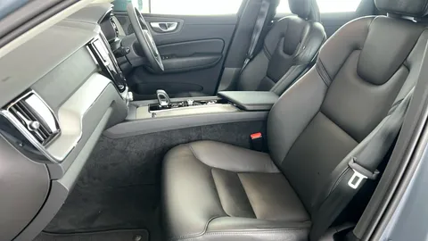 VOLVO XC60 2.0 T6 [350] RC PHEV Core Bright AWD Gtron