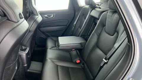 VOLVO XC60 2.0 T6 [350] RC PHEV Core Bright AWD Gtron