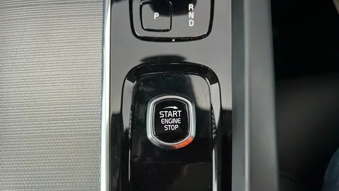 VOLVO XC60 2.0 T6 [350] RC PHEV Core Bright AWD Gtron