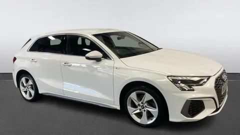 AUDI A3 40 TFSI e S Line S Tronic