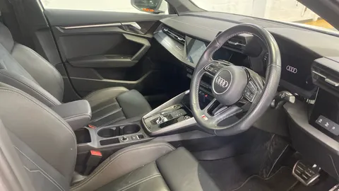 AUDI A3 40 TFSI e S Line S Tronic