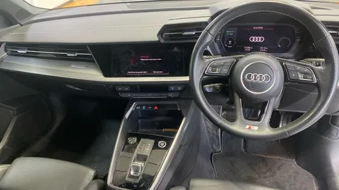 AUDI A3 40 TFSI e S Line S Tronic