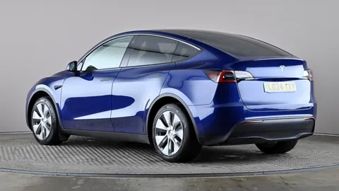 Tesla                     Model Y RWD 5dr Auto