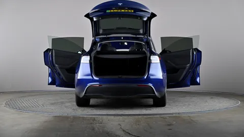 Tesla                     Model Y RWD 5dr Auto