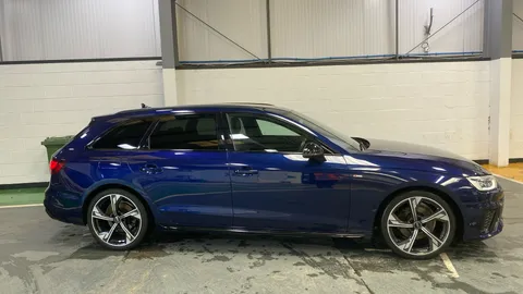 AUDI A4 35 TFSI Black Edition S Tronic