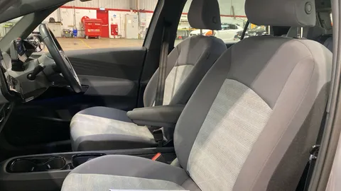 VOLKSWAGEN ID.3 107KW Life Pro 58kWh Auto