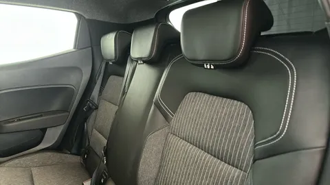 RENAULT CLIO 1.6 E-TECH full hybrid 145 Techno Auto