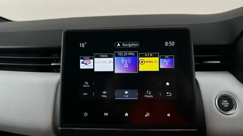 RENAULT CLIO 1.6 E-TECH full hybrid 145 Techno Auto