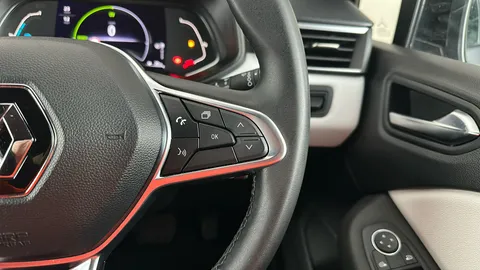 RENAULT CLIO 1.6 E-TECH full hybrid 145 Techno Auto