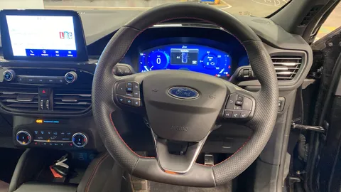 FORD KUGA 2.5 PHEV ST-Line X Edition CVT