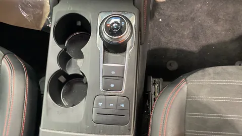 FORD KUGA 2.5 PHEV ST-Line X Edition CVT