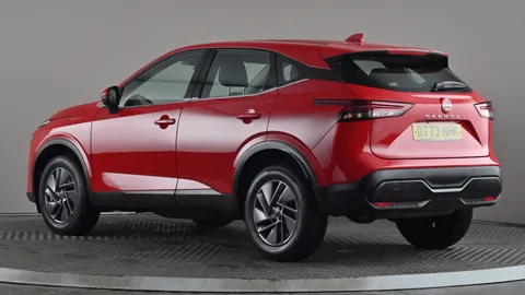 NISSAN QASHQAI 1.3 DiG-T MH Acenta Premium