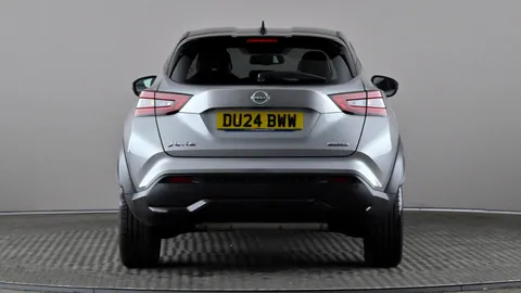 NISSAN JUKE 1.6 Hybrid Tekna+ Auto