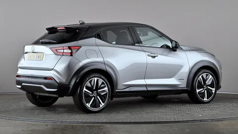 NISSAN JUKE 1.6 Hybrid Tekna+ Auto