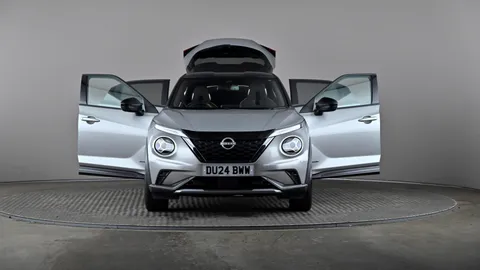 NISSAN JUKE 1.6 Hybrid Tekna+ Auto