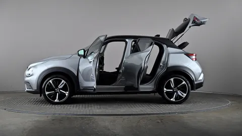 NISSAN JUKE 1.6 Hybrid Tekna+ Auto