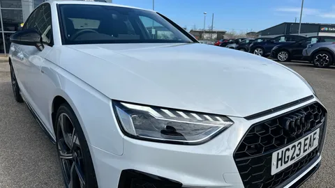 AUDI A4 35 TFSI Black Edition S Tronic