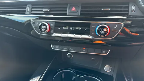 AUDI A4 35 TFSI Black Edition S Tronic