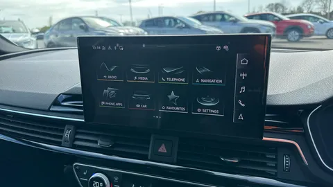 AUDI A4 35 TFSI Black Edition S Tronic