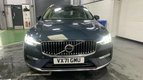 VOLVO XC60 2.0 T8 Recharge PHEV Inscription Pro AWD Auto