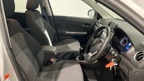 SUZUKI VITARA 1.0 Boosterjet SZ-T