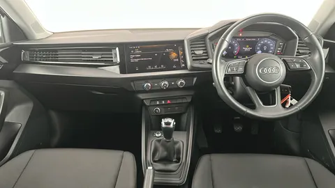 AUDI A1 25 TFSI Technik