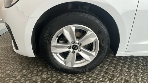 AUDI A1 25 TFSI Technik