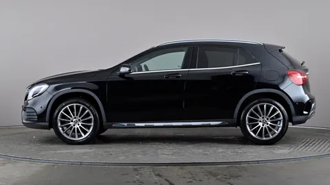 MERCEDES-BENZ GLA GLA 180 AMG Line Edition Auto