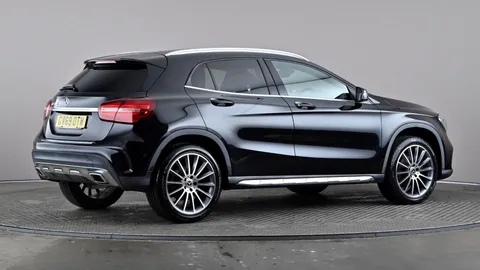 MERCEDES-BENZ GLA GLA 180 AMG Line Edition Auto