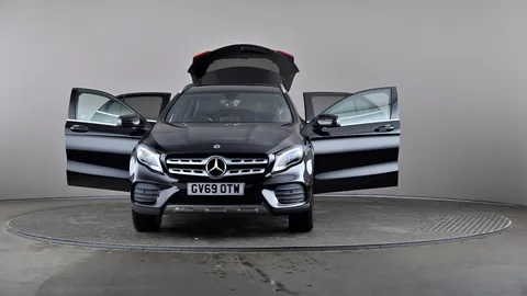 MERCEDES-BENZ GLA GLA 180 AMG Line Edition Auto