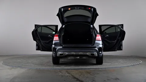 MERCEDES-BENZ GLA GLA 180 AMG Line Edition Auto